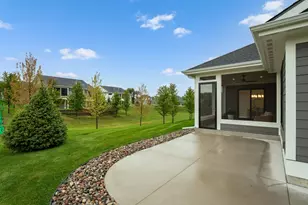2657 Scenic Point Dr SW, Rochester, MN 55902 - Photo 3