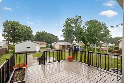 413 3rd Avenue E, Shakopee, MN 55379 - Photo 21