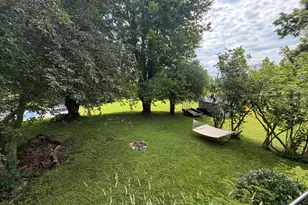 435 4th St SW, Plainview, MN 55964 - Photo 17