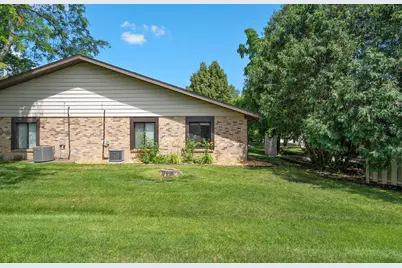 1221 Archer Lane N, Plymouth, MN 55447 - Photo 5