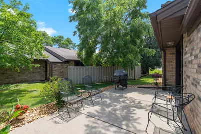 1221 Archer Lane N, Plymouth, MN 55447 - Photo 3