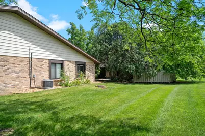 1221 Archer Lane N, Plymouth, MN 55447 - Photo 7