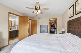 605 E South St, Belle Plaine, MN 56011 - Photo 13
