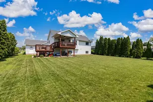 605 E South St, Belle Plaine, MN 56011 - Photo 25