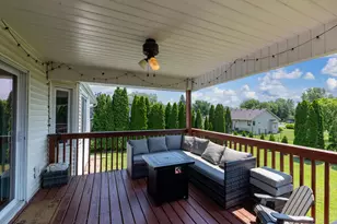 605 E South St, Belle Plaine, MN 56011 - Photo 27