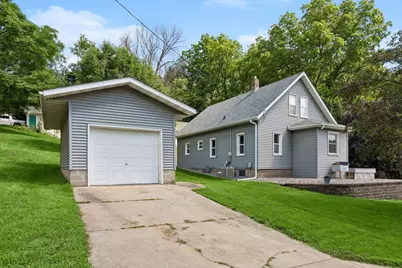 520 Hawthorn Street, Red Wing, MN 55066 - Photo 5