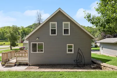 520 Hawthorn Street, Red Wing, MN 55066 - Photo 33