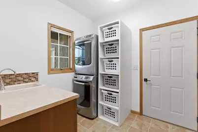 605 E 2nd Avenue, Beaver Creek, MN 56116 - Photo 13