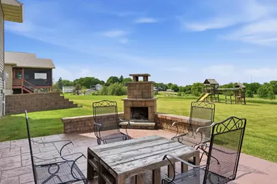 605 E 2nd Avenue, Beaver Creek, MN 56116 - Photo 37