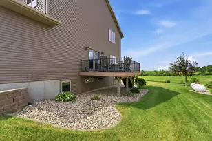 605 E 2nd Ave, Beaver Creek, MN 56116 - Photo 39