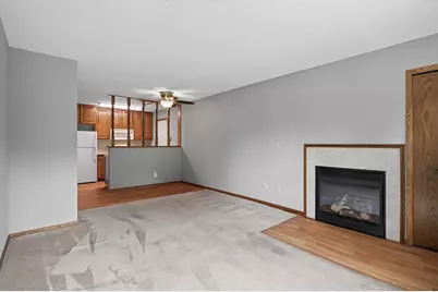 8500 S Maplebrook Circle, Brooklyn Park, MN 55445 - Photo 5