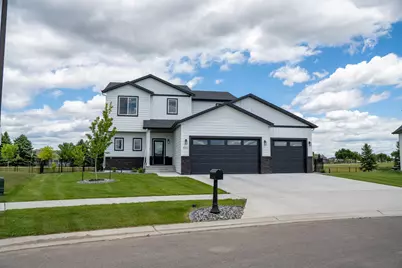 4744 Hampton Loop S, Moorhead, MN 56560 - Photo 1
