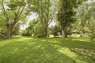 6912 Paiute Dr, Edina, MN 55439 - Photo 39