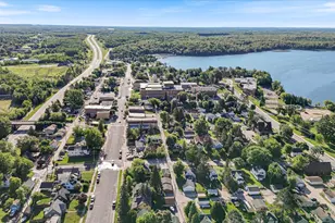 202 Olcott Ave, Coleraine, MN 55722 - Photo 3