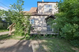 202 Olcott Ave, Coleraine, MN 55722 - Photo 5