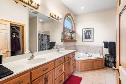 5217 107th Avenue N, Brooklyn Park, MN 55443 - Photo 25