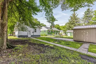 1513 11th St N, Fargo, ND 58102 - Photo 7
