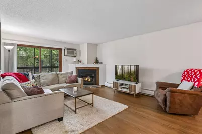 3850 Plymouth Boulevard #205, Plymouth, MN 55446 - Photo 3