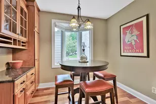 8264 Kingslee Rd, Bloomington, MN 55438 - Photo 13