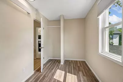825 18th Avenue NE, Minneapolis, MN 55418 - Photo 11