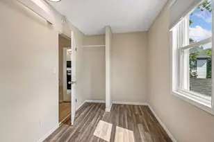 825 18th Ave NE, Minneapolis, MN 55418 - Photo 11