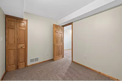 12206 Oak Leaf Circle, Burnsville, MN 55337 - Photo 15