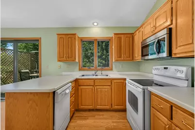 39 Fairfield Lane, Saint Cloud, MN 56303 - Photo 5