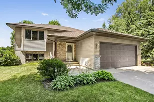 39 Fairfield Ln, Saint Cloud, MN 56303 - Photo 1