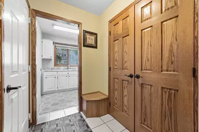 13500 Georgia Drive, Apple Valley, MN 55124 - Photo 35