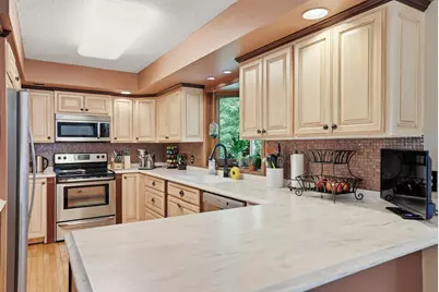 13500 Georgia Drive, Apple Valley, MN 55124 - Photo 13