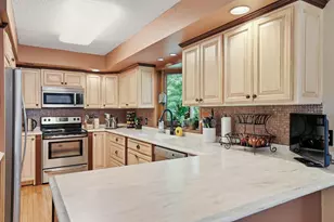 13500 Georgia Dr, Apple Valley, MN 55124 - Photo 13