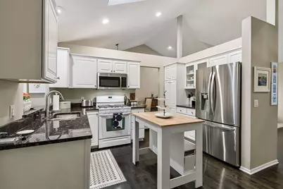 3090 Saint Albans Hollow Circle, Minnetonka, MN 55305 - Photo 15