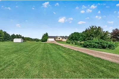 33545 Oriole Avenue, Lindstrom, MN 55045 - Photo 3