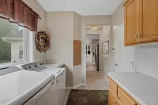 10196 Stony Creek Dr, Woodbury, MN 55129 - Photo 37