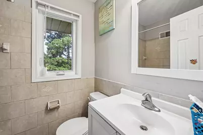 7454 Olson Memorial Highway, Minneapolis, MN 55427 - Photo 17
