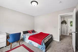 7454 Olson Memorial Hwy, Golden Valley, MN 55427 - Photo 25