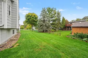 5710 Turtle Lake Rd, Shoreview, MN 55126 - Photo 23