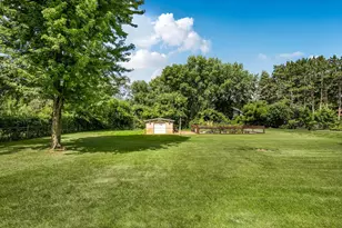 1021 Bromo Ave, Saint Cloud, MN 56303 - Photo 5