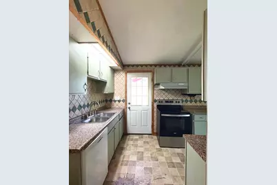 742 W Dale Street, Ellsworth, WI 54011 - Photo 5