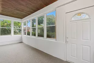 1177 Forest St, Saint Paul, MN 55106 - Photo 3