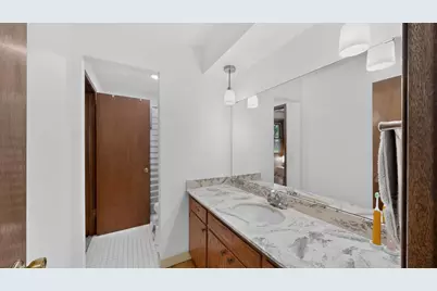 915 16 1/4 Street SE, Rochester, MN 55904 - Photo 21