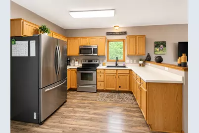 908 E Main Street, Dodge Center, MN 55927 - Photo 5
