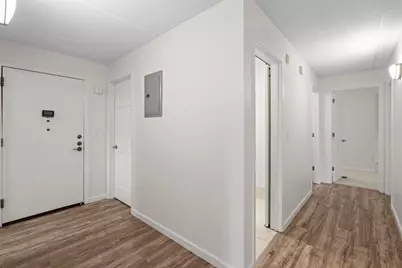 10411 Cedar Lake Road #419, Minnetonka, MN 55305 - Photo 21