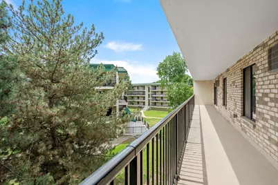 10411 Cedar Lake Road #419, Minnetonka, MN 55305 - Photo 27