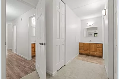 10411 Cedar Lake Road #419, Minnetonka, MN 55305 - Photo 13