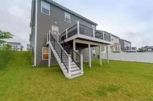 18056 Hartlin Ave, Lakeville, MN 55044 - Photo 23