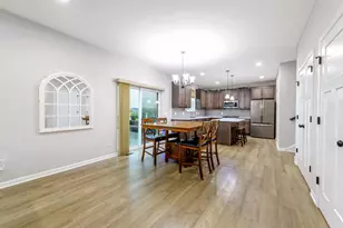 18056 Hartlin Ave, Lakeville, MN 55044 - Photo 3