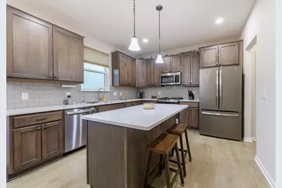 18056 Hartlin Avenue, Lakeville, MN 55044 - Photo 5