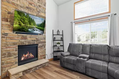 6610 Peony Lane N #6610B, Maple Grove, MN 55311 - Photo 5