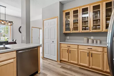 6610 Peony Lane N #6610B, Maple Grove, MN 55311 - Photo 9